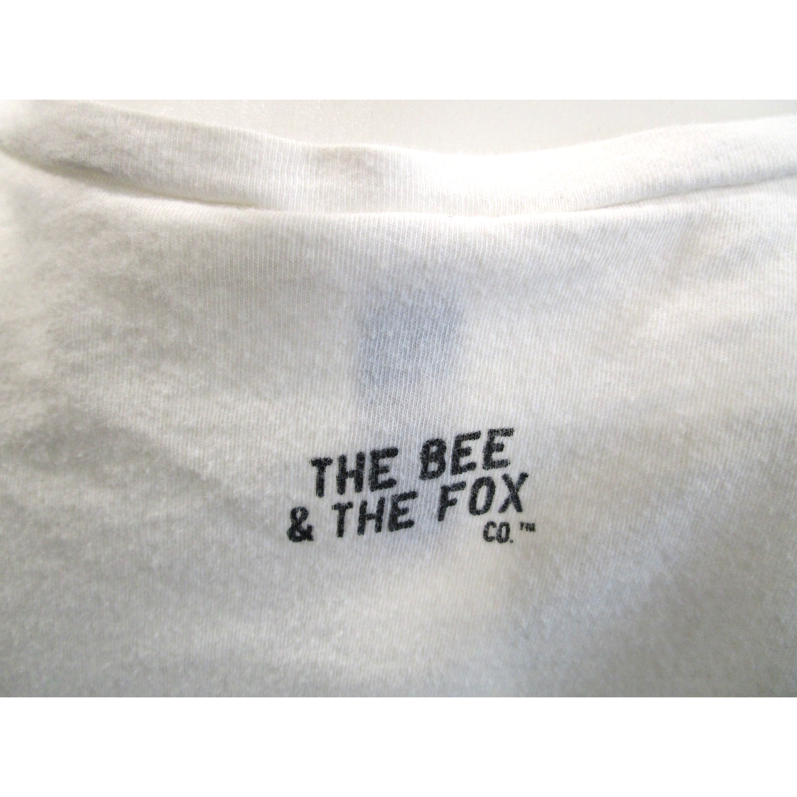 The Bee & The Fox "Never Underestimate The Power Of A Woman" T Shirt Women L — image 8 of 8